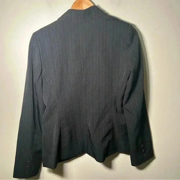 NWT Suzy Shier Pin Stripe Structured Blazer 7 CORPORATECORE - Picture 6 of 6